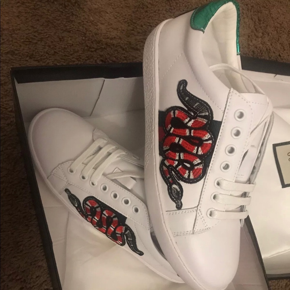 Gucci shoes